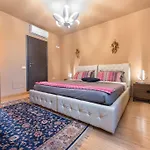 Hotel Romeo House