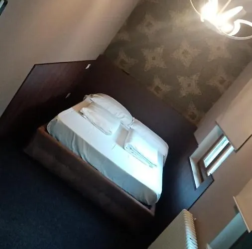 Hotel Romeo House 3*