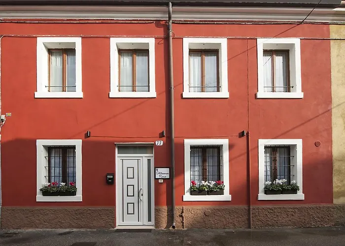 Hotel Romeo House 3*