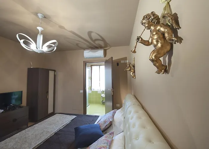 Hotel Romeo House 3*